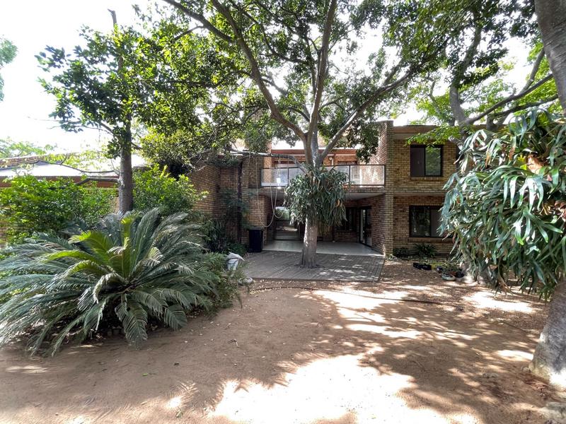 6 Bedroom Property for Sale in Panorama Western Cape